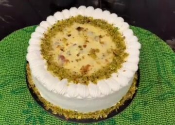 Kulfi cake